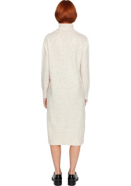 Kadın Midi Boy Triko Elbise Balıkçı Yaka Düz Desen Soğuk Havalar Için Şık ve Rahat Seçim Kaliteli fiyatları