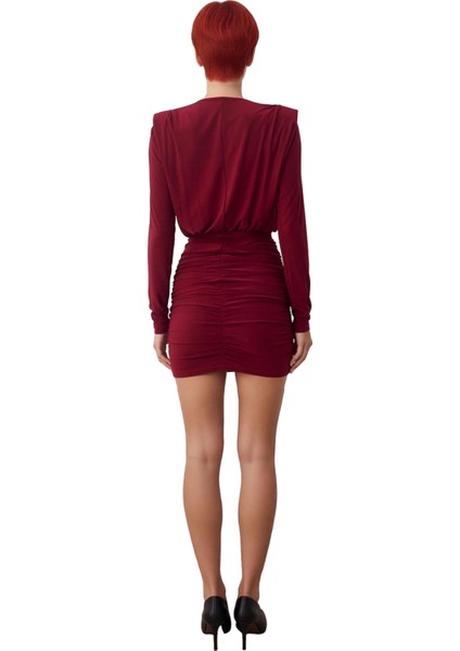 Kadınlar Için Kışlık Mini Boy Vatkalı Drapeli Örme Bodycon Elbise Smart Uzun Kollu Kayık Yaka modelleri