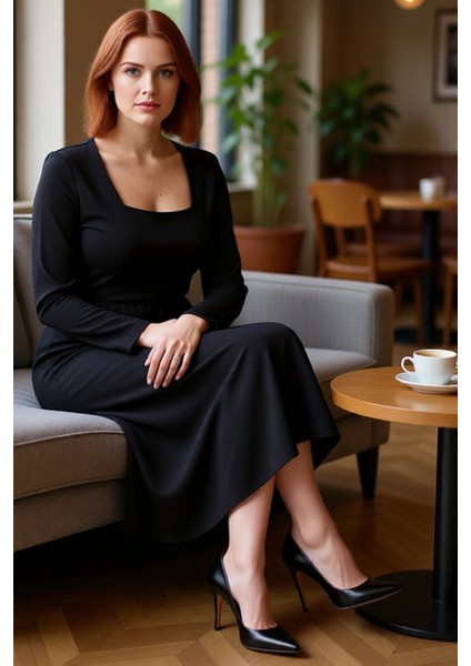 Kadın Kare Yaka Uzun Kollu Düz Desen Örme Maxi Elbise Günlük Şıklık ve Konfor Sunar Kaliteli