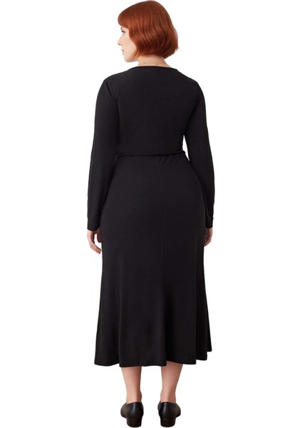 Kadın Kare Yaka Uzun Kollu Düz Desen Örme Maxi Elbise Günlük Şıklık ve Konfor Sunar Kaliteli modelleri