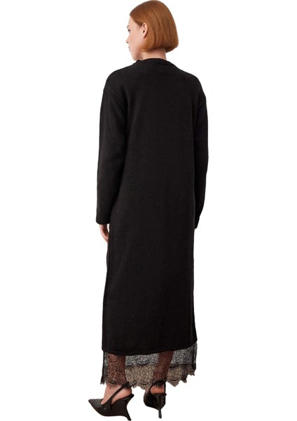 Kadın Tesettür Giyim Maxi Triko Elbise Dantel Etek Ucu Detaylı Bisiklet Yaka Rahat ve Şık Kışlık fiyatları