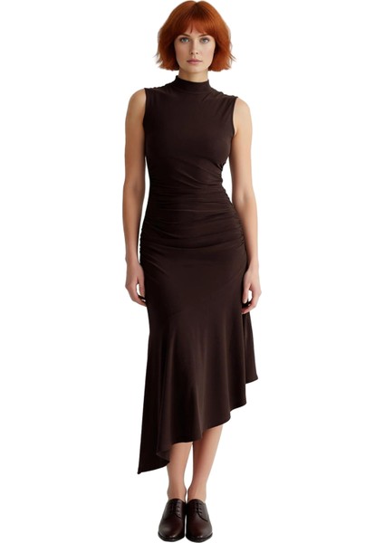 Kadın Şık Gece Elbisesi Volanlı Etek Ucu Midi Boy Kolsuz Dik Yaka Modern ve Çekici Bir Stil Yaratır fiyatları