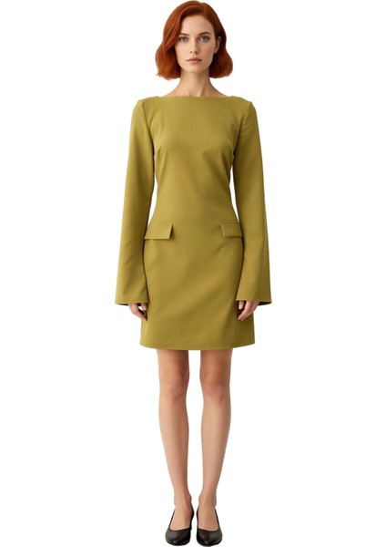 Kadın A Line Yeşil Kayık Yaka Uzun Ispanyol Kollu Mini Dokuma Kışlık Elbise Şık Görünüm Sunar