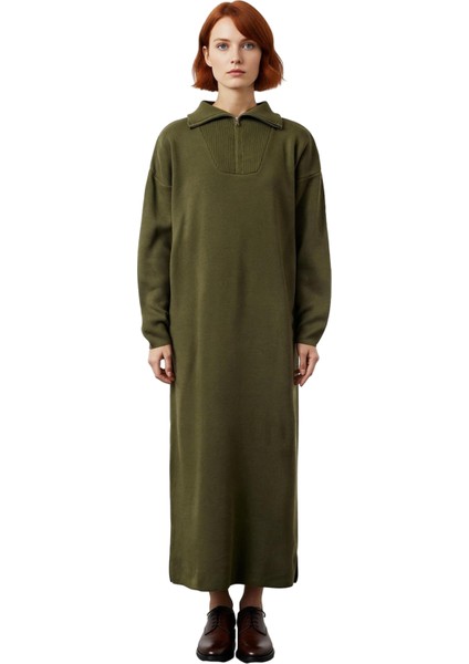 Kadın Gri Rahat Kesim Maxi Triko Elbise Fermuar Detaylı Dik Yaka Kışlık Günlük Stil Seçimi