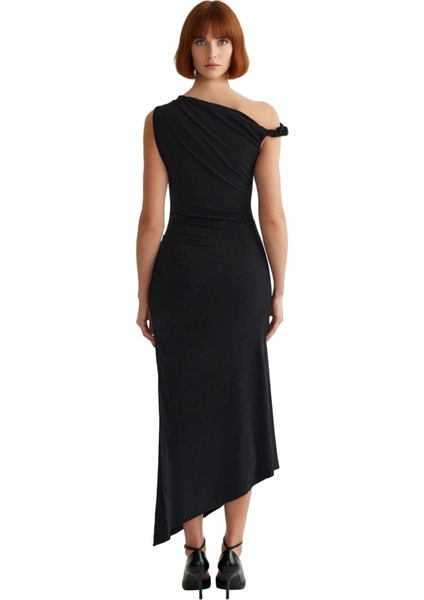 Kadın Fashion Forward Asimetrik Yaka Kolsuz Maxi Abiye Elbise Özel Günler Için Zarif Seçim modelleri