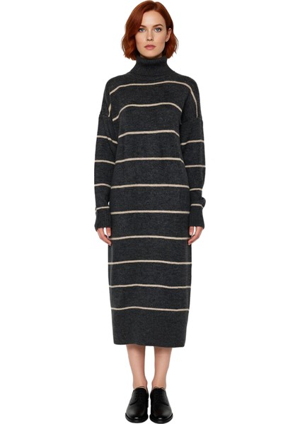 Kadın Triko Balıkçı Yaka Midi Boy Çizgili Düşük Kol Rahat Kalıp Elbise Günlük Şıklık Kaliteli