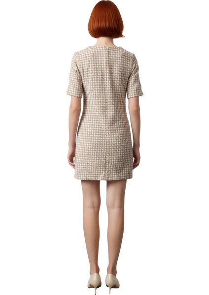 Kadın Kazayağı Desenli Tüvit Kumaş Kısa Kollu Bisiklet Yaka Shift Elbise Gündüz Gece Kullanım fiyatları