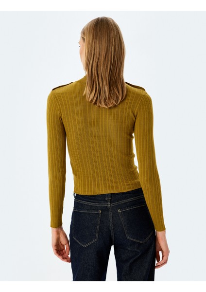 Apolet Detaylı Balıkçı Yaka Uzun Kollu Triko Kazak fırsatları