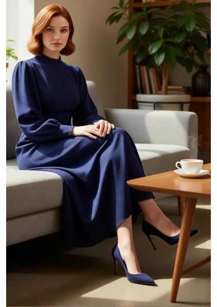 Kadın Tesettür Lacivert Uzun Balon Kol Dik Yaka Kuşaklı Rahat Shift Kalıp Dokuma Elbise Kaliteli