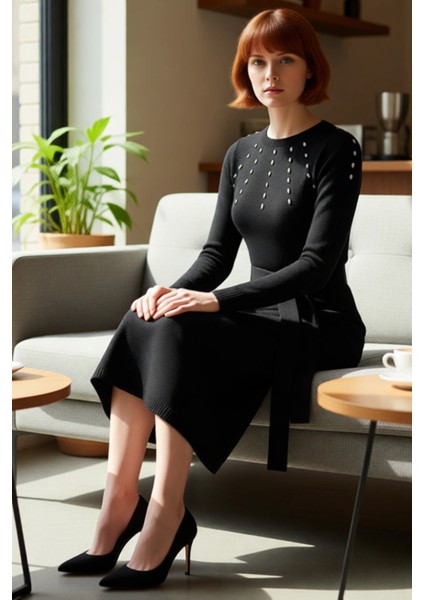 Kadın Bisiklet Yaka Uzun Kollu Triko Elbise Taş Detaylı Kuşaklı A Line Maxi Kışlık Tesettür Şıklığı