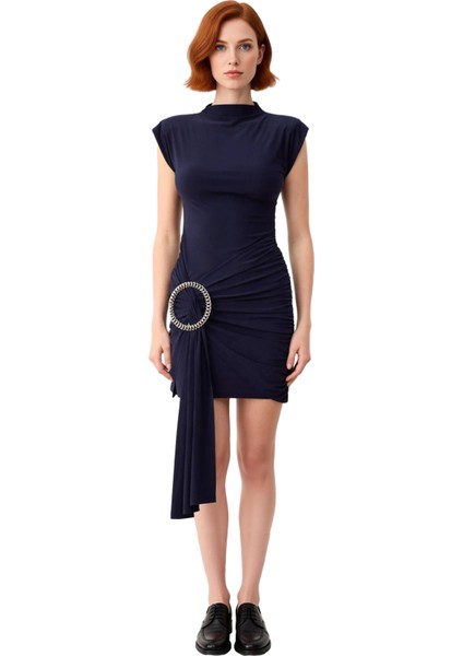 Kadın Fashion Forward Bodycon Bisiklet Yaka Kısa Kol Aksesuar Detaylı Mini Kokteyl Elbise Kaliteli