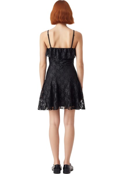 Kadın Skater Kesim Dantel Mini Elbise Askılı Straplez Detaylı Yazlık Şık ve Zarif Görünüm Kaliteli fiyatları