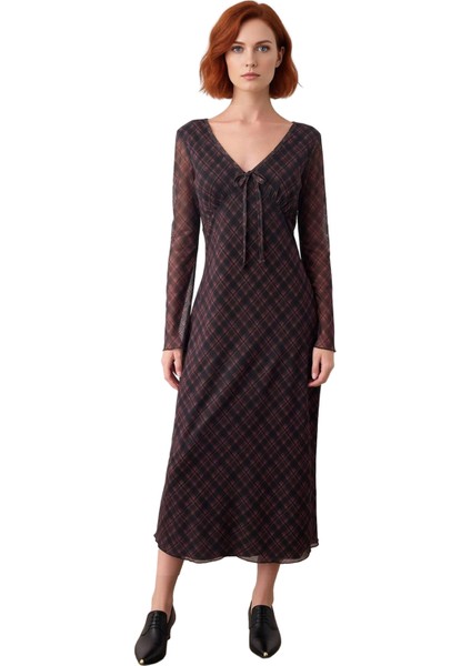 Kadın Ekose Desenli Bodycon Maxi Elbise V Yaka Uzun Kollu Tül Dokulu Bağlama Detaylı Kışlık Şıklık