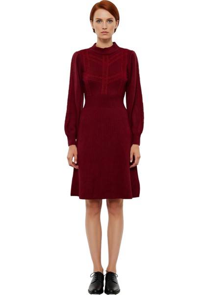 Kadınlar Için Bej Rengi A Kesim Balon Kol Dik Yaka Akrilik Triko Mini Elbise Kış Kombinleri. modelleri