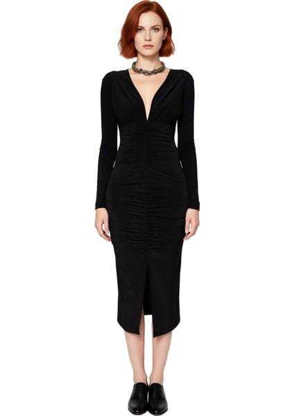 Kadın Vücuda Oturan Uzun Kollu Düz Drapeli Midi Örme Elbise Şık Gündüz Gece Kombinleri Için Ideal modelleri