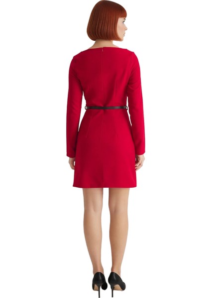 Kadın Kayık Yaka Uzun Kollu Kemer Detaylı A Kesim Dokuma Mini Elbise Şık Ilkbahar Sonbahar Giysi modelleri