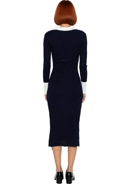 Kadın Triko Midi Elbise Bodycon Kesimli Uzun Kollu Polo Yaka Tasarımı Renk Bloklu Şık ve Modern modelleri