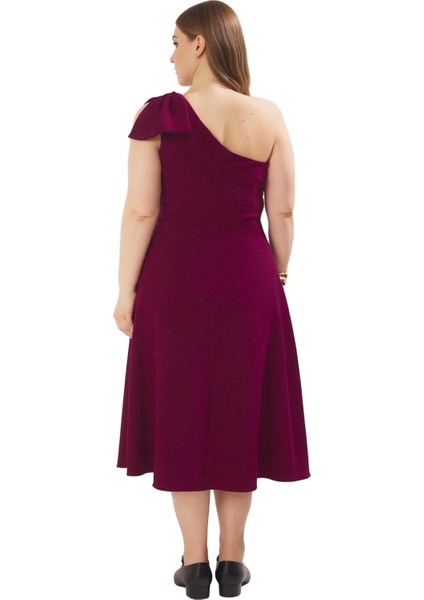 Kadın Büyük Beden Bodycon Midi Elbise Tek Omuzlu Asimetrik Yaka Şık Davetler Için Zarif Dokuma fırsatları