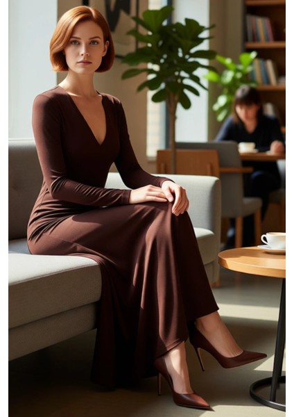 Kadın Maxi Bodycon Kalıp V Yaka Uzun Kollu Düz Desen Yırtmaç Detaylı Şık Modern Örme Elbise fiyatları