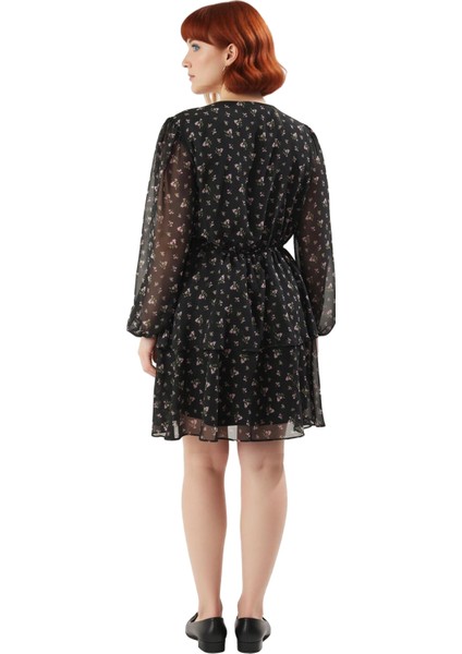 Kadın Büyük Beden Çiçek Desenli Şifon Dokuma Mini Eteği Fırfırlı Uzun Balon Kol Skater Elbise fırsatları