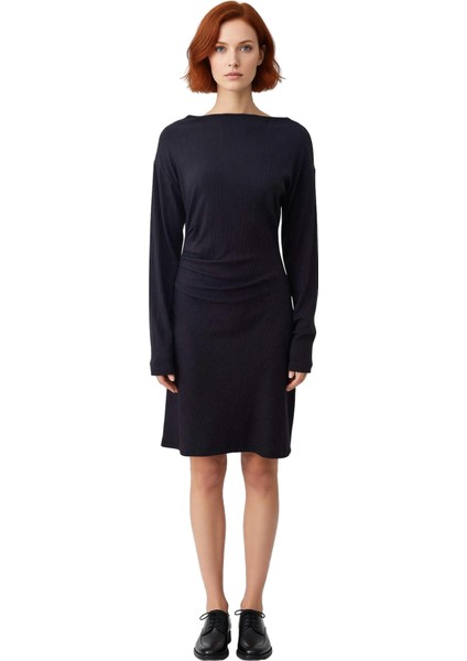 Kadın Bodycon Kaşkorse Düşük Kol Kayık Yaka Mini Elbise Büzgü Detaylı Kışlık Şık Günlük Stile Uygun modelleri