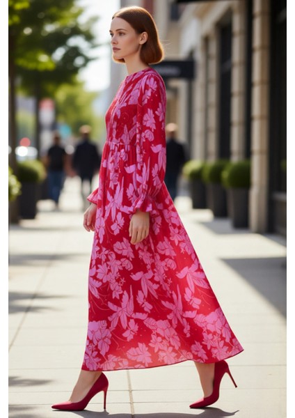 Kadın Kırmızı Çiçekli Dokuma Maxi Elbise Uzun Büzgülü Kollu Şık Bisiklet Yaka Tasarımı Kaliteli