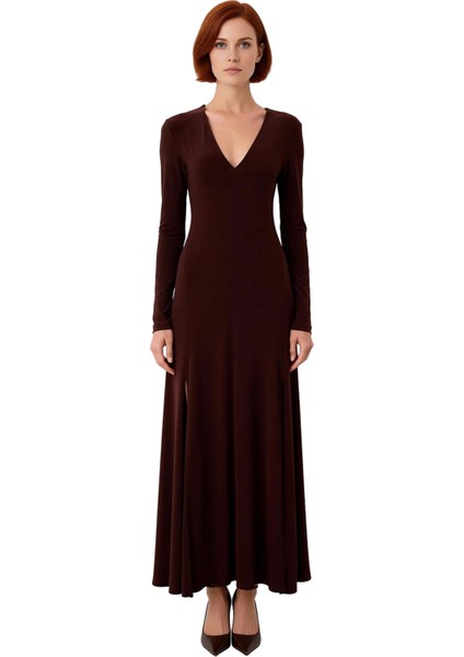 Kadın Maxi Bodycon Kalıp V Yaka Uzun Kollu Düz Desen Yırtmaç Detaylı Şık Modern Örme Elbise modelleri