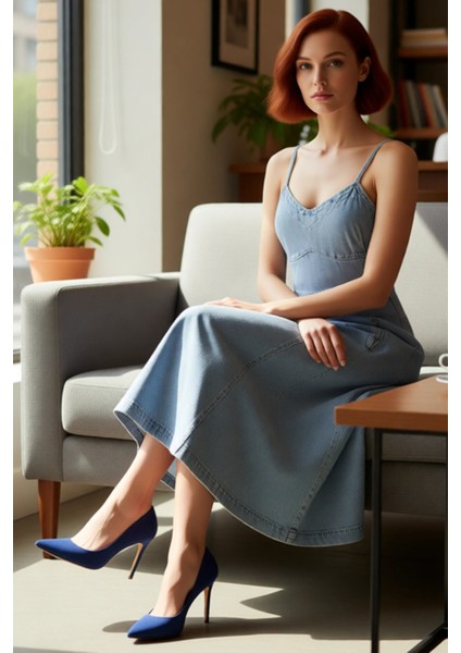 Kadınlar Için Yazlık V Yaka Askılı Midi Denim Elbise %100 Pamuk Düz Eteği Fırfırlı Şık Tasarım fiyatları