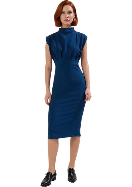 Kadın Bodycon Kesim Dik Yaka Kolsuz Midi Boy Elbise Finike Dokuma Büzgü Detaylı Şık Tasarım modelleri