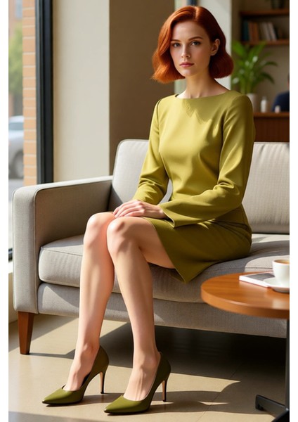 Kadın Yeşil A Line Kayık Yaka Cep Detaylı Ispanyol Kol Mini Dokuma Elbise Gündüzden Geceye Zarafet