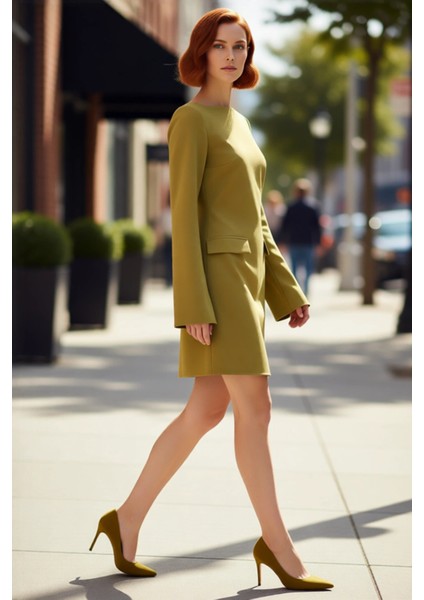 Kadın Yeşil A Line Kayık Yaka Cep Detaylı Ispanyol Kol Mini Dokuma Elbise Gündüzden Geceye Zarafet fırsatları