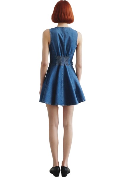 Kadın %100 Pamuk Rigid Dokuma Kare Yaka Kolsuz A Line Mini Denim Elbise Modern Yazlık Kombin modelleri