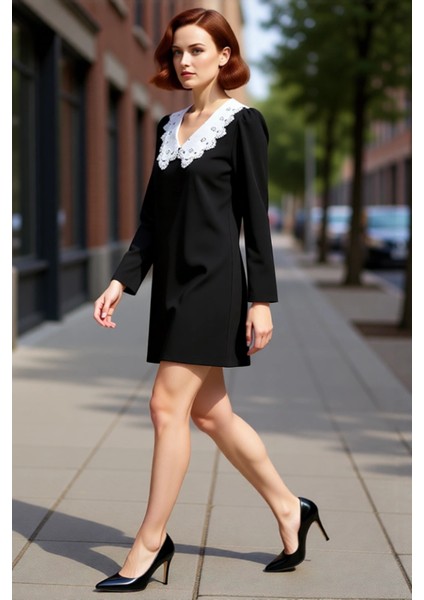 Kadın Siyah A Kesim Uzun Kollu Dokuma Mini Elbise Beyaz Nakış Detaylı Yakasıyla Şık ve Modern