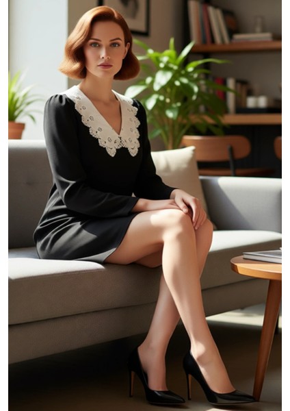 Kadın Siyah A Kesim Uzun Kollu Dokuma Mini Elbise Beyaz Nakış Detaylı Yakasıyla Şık ve Modern fiyatları