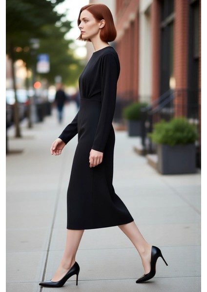 Kadın Siyah Düz Desenli Vatkalı Yarasa Kol Midi Örme Elbise Şık ve Modern Kış Kombinleri Için Ideal