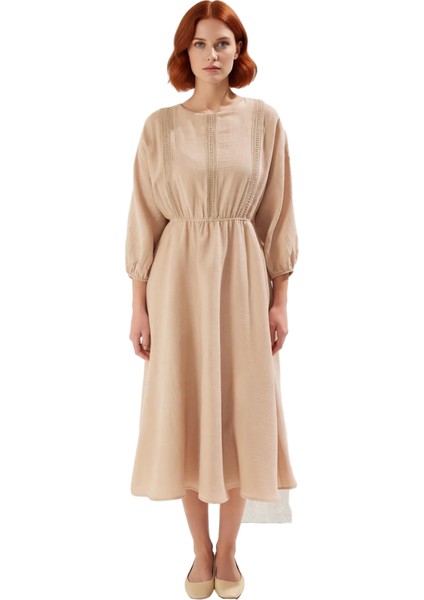 Kadın Ilkbahar Sonbahar Dantel Detaylı Bisiklet Yaka Skater Midi %100 Pamuk Elbise Rahatlık ve