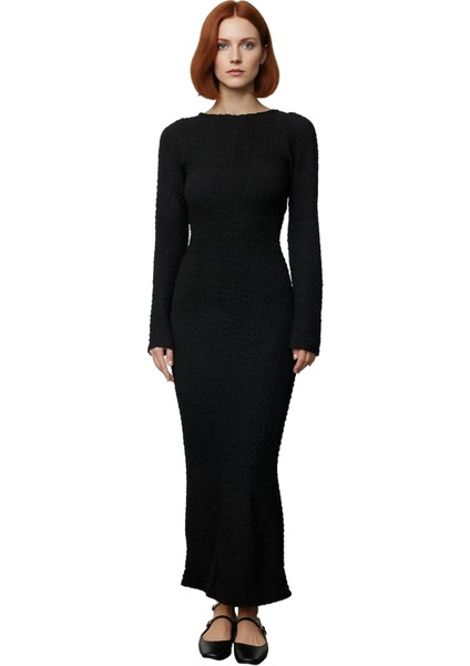 Kadın Örme Maxi Elbise Bodycon Kalıp Uzun Kollu Kayık Yaka Sırt Dekolteli Günlük Şık Giyim