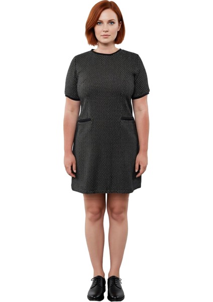 Kadın Kısa Kol Shift Kalıp Midi Boy Tüvit Dokuma Elbise Ofis ve Iş Ortamı Şıklığı Için Kaliteli modelleri