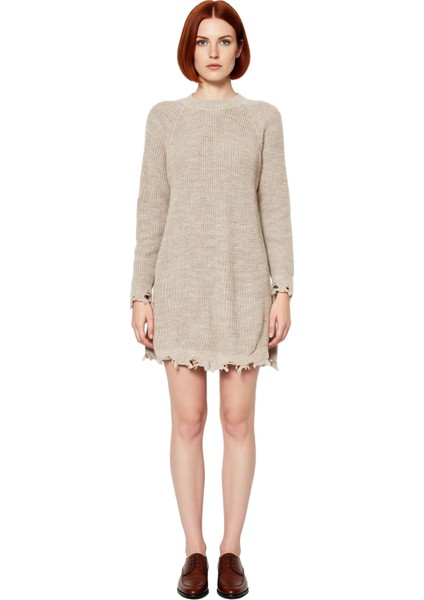 Kadın Günlük Akrilik Mini Elbise Shift Kalıp Akıtma Detaylı Bisiklet Yaka Uzun Kollu Triko Tasarım