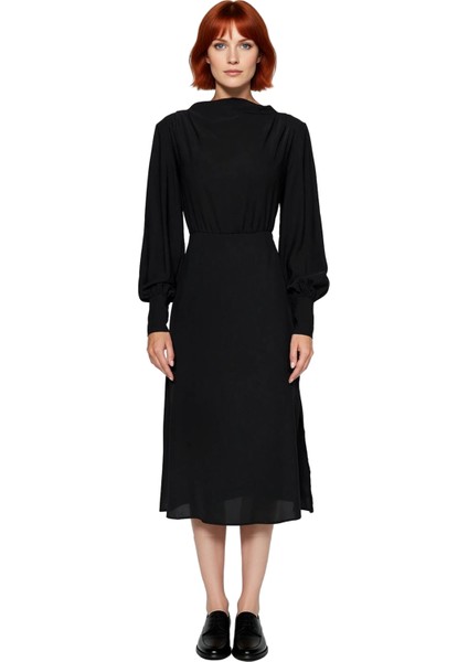 Kadın Dokuma Polyester Düz Desen Degaje Yaka Uzun Balon Kol Midi Elbise Kışlık Şık Gündüz Gece