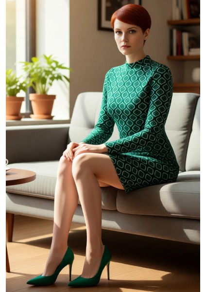 Kadın Bodycon Kesim Dik Yaka Uzun Ispanyol Kollu Geometrik Desenli Mini Kışlık Örme Elbise fırsatları