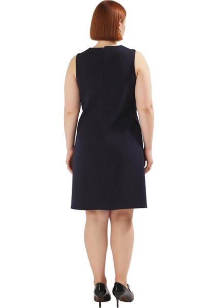 Kadın Büyük Beden Lacivert Kolsuz Mini Shift Elbise 100 Polyester Gold Düğme Detaylı Şık Tasarım fırsatları