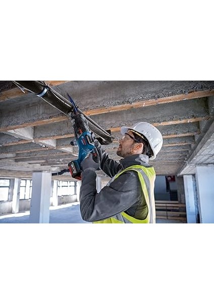 Professional Gsa 185-LI Akülü Panter Testere (18 Volt, 1 x 5,0 Ah Akü, Şarj Cihazı, Ahşapta Kesme Derinliği: 230 Mm, 2.900 Strok/dk, Karton Kutuda) modelleri