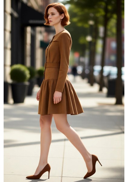 Kadınların Kışlık Kemerli Süet Dokuma Mini Elbisesi Skater Kalıbıyla Gün Boyu Rahatlık Sunar modelleri