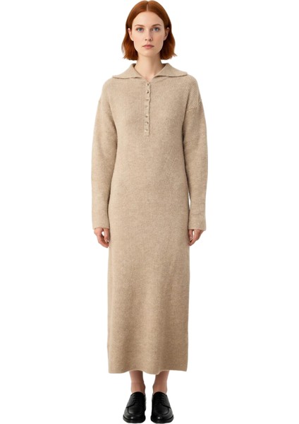 Kadınlara Özel Fashion Forward Gömlek Yaka Uzun Kollu Düz Selanik Triko Maxi Elbise Kış Konforu fiyatları