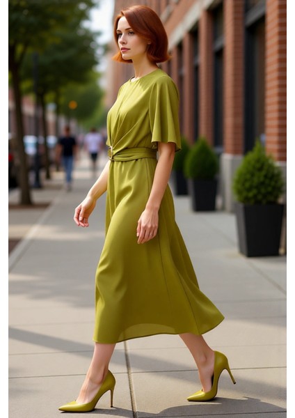 Kadın Bordo A Line Kesim Midi Boy Düz Mat Saten Dokuma Elbise Aksesuar Detaylı Şık Bisiklet Yaka