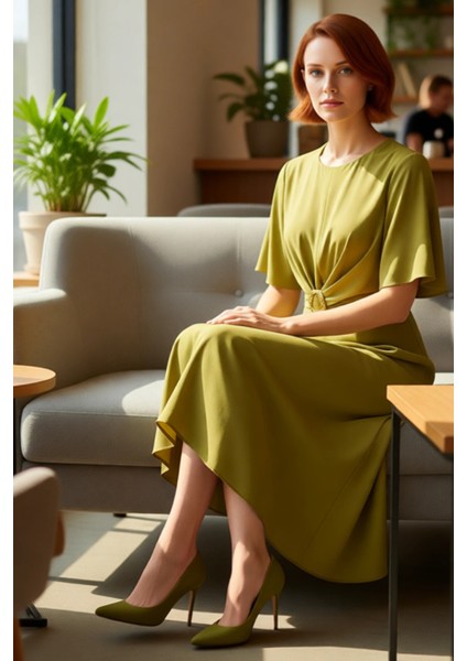 Kadın Bordo A Line Kesim Midi Boy Düz Mat Saten Dokuma Elbise Aksesuar Detaylı Şık Bisiklet Yaka fiyatları