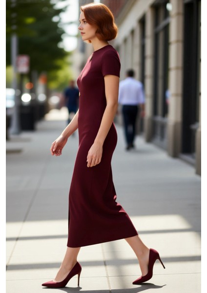 Kadın Bodycon Kesim Bisiklet Yaka Aksesuar Detaylı Ottoman Örme Midi Elbise Günlük Rahatlığı Sunar