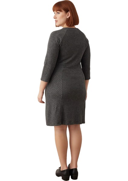 Kadın Büyük Beden A Kesim V Yaka Reglan Kol Mini Örme Fırçalı Kaşkorse Fitilli Elbise Kaliteli fırsatları
