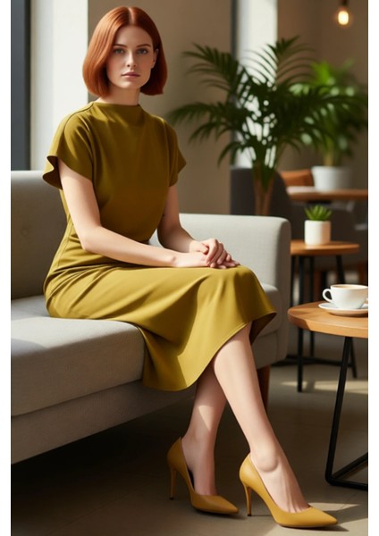 Şık Kadın Düz Desen Midi Boy Elbise Degaje Yaka Düşük Kısa Kol ve A Kesim Rahatlık Kaliteli